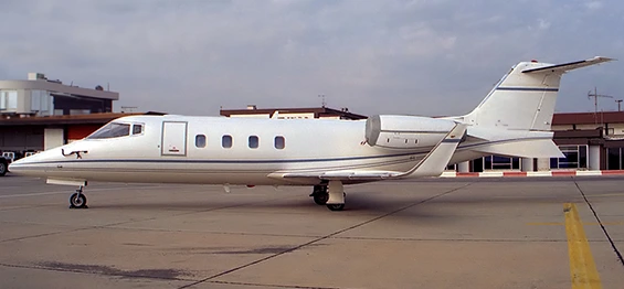 Bombardier Learjet 55